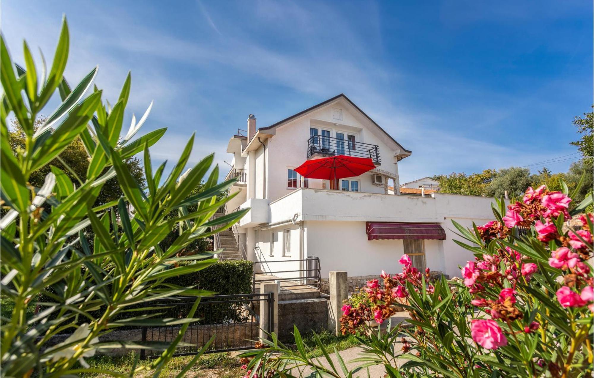 Nice Apartment In Krk With Wifi Risika Exterior foto